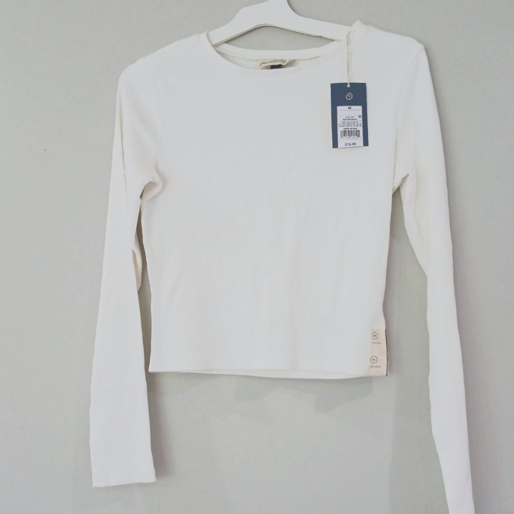 Universal threads ribbed white t shirt
